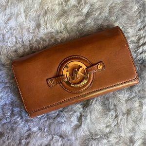 MK wallet